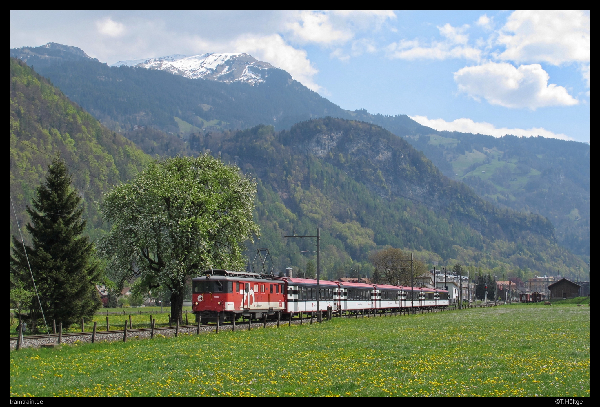 https://www.tramtrain-bilder.de/wp-content/Bilder/2011/T2011-04-18_015-zB-Meiringen-110-003.jpg